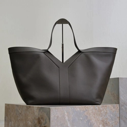 생로랑 Y 토트 카프스킨 817602