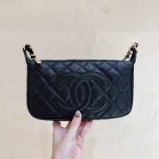 샤넬 블랙 퀄티드 캐비어 레더 숄더백