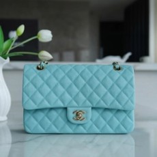 샤넬 클래식 미디엄 라이트 블루 금장 카프스킨