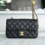 샤넬 클래식 메탈볼 플랩백 블랙 금장 램스킨