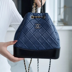 샤넬 가브리엘 백팩 스몰 블루