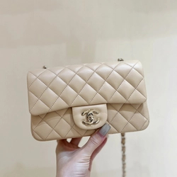 샤넬 미니 플랩백 베이지 & 골드메탈