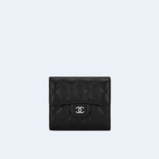 샤넬 클래식 램스킨 스몰 플랩 지갑 실버