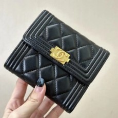 샤넬 보이 플랩 렙스킨 월릿