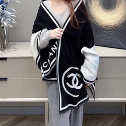 샤넬  양모 100% CC 로고 머플러