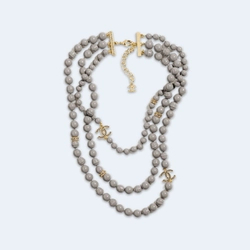 샤넬 메탈 글래스 펄 그레이 롱 네크리스