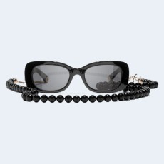 샤넬 Rectangle Sunglasses