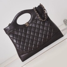 샤넬 31 라지 쇼핑백 토트백 블랙 금장