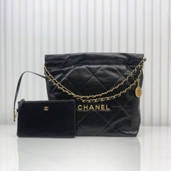 샤넬 22백 라지 블랙  금장