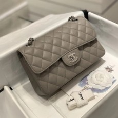 샤넬 클래식 캐비어 그레이 23