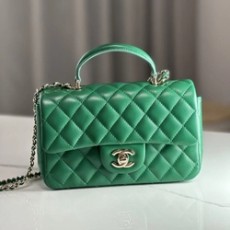 샤넬 핸들 미니 CF 플랩백 램스킨