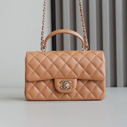 샤넬 핸들 미니 CF 플랩백 램스킨 금장