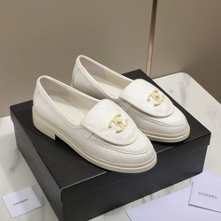 샤넬 턴락 로퍼