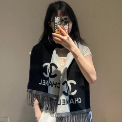 샤넬  양모 100% CC 로고 머플러