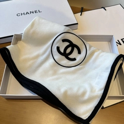 샤넬 CC로고 캐시미어 스카프