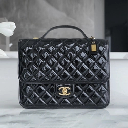 샤넬 라지 백팩 블랙 금장 유광