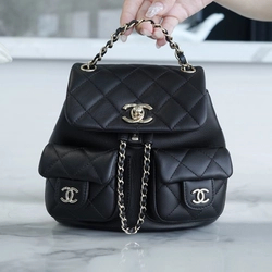 샤넬 23A 듀마 더블 포켓 백 스몰 블랙