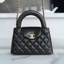 샤넬 23FW 켈리백 미니 블랙 금장 AS4416