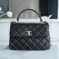 샤넬 트렌디 CC 블랙 스몰 램스킨 A92236