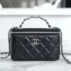샤넬 탑핸들 스몰 베니티백 블랙 은장