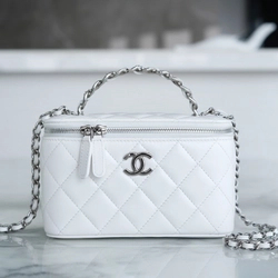 샤넬 탑핸들 스몰 베니티백 화이트 은장
