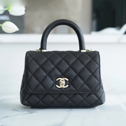 샤넬 코코핸들 블랙 미니 캐비어