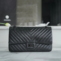 샤넬 2.55 플랩백 라지 빈티지 블랙 A37586