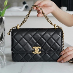 샤넬 클래식 스몰 WOC 22 블랙