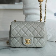 샤넬 쁘띠삭 골드볼 플랩백 뉴미니 팻그레이