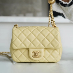 샤넬 쁘띠삭 골드볼 플랩백 뉴미니 옐로우