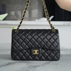 샤넬 클래식 라지 블랙 금장 램스킨