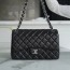 샤넬 클래식 라지 블랙 은장 램스킨