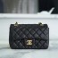 샤넬 클래식 미니 블랙 금장 캐비어