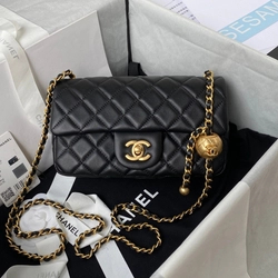 샤넬 클래식 골드 뉴미니 골든볼 AS1787