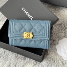 샤넬 보이 캐비어 플랩 카드 지갑 A80603