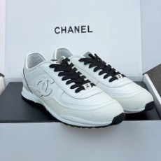 샤넬 25SS 스니커즈 CC로고 벨벳 카프스킨