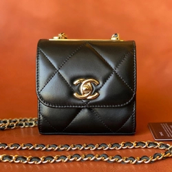 샤넬 트렌디 CC WOC 미니 백