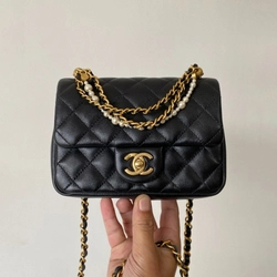 샤넬 24P 진주체인 쁘띠삭 미니 플랩백 AS4384