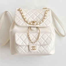 샤넬 원 포켓 듀마 백팩 미디움 램스킨 화이트
