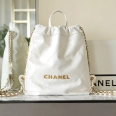 샤넬 23P 22백팩 스몰 화이트 금장 AS3859