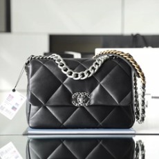 샤넬 19백 라지 램스킨 블랙 실버