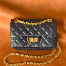 샤넬 2.55 빈티지 미니 플랩백 딥블루 골드