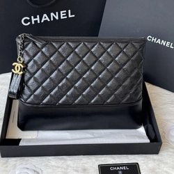 샤넬 가브리엘 클러치 미디움