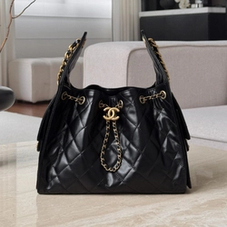 샤넬 25백 스몰 블랙 샤이니 카프스킨 호보백