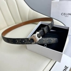 셀린느 트리옹프 버클 벨트