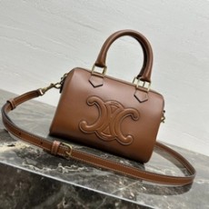 셀린느 퀴르 트리오페 스몰 113773