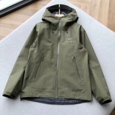 아크테릭스 후드  바람막이