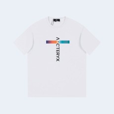 아크테릭스 멀티컬러 타워 자수 티셔츠 화이트