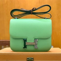 에르메스 콘스탄스 18 아보카도 그린 앱송 에나멜 인레이 버클 팔라듐 하드웨어 (100% HAND MADE)