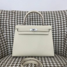 에르메스 켈리 25 셀리에 밀크 쉐이크 화이트 실버 하드웨어 (100% HAND MADE)